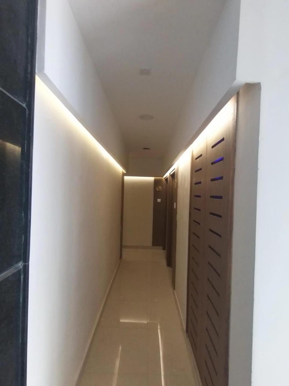 Grand Elegant Hotel Chennai Exterior foto