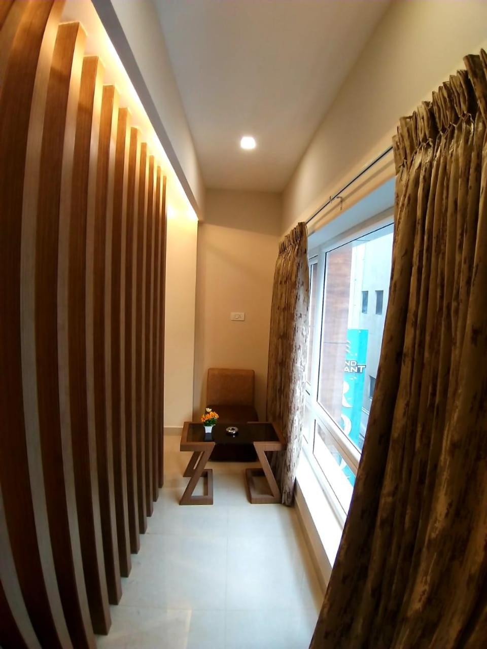 Grand Elegant Hotel Chennai Exterior foto